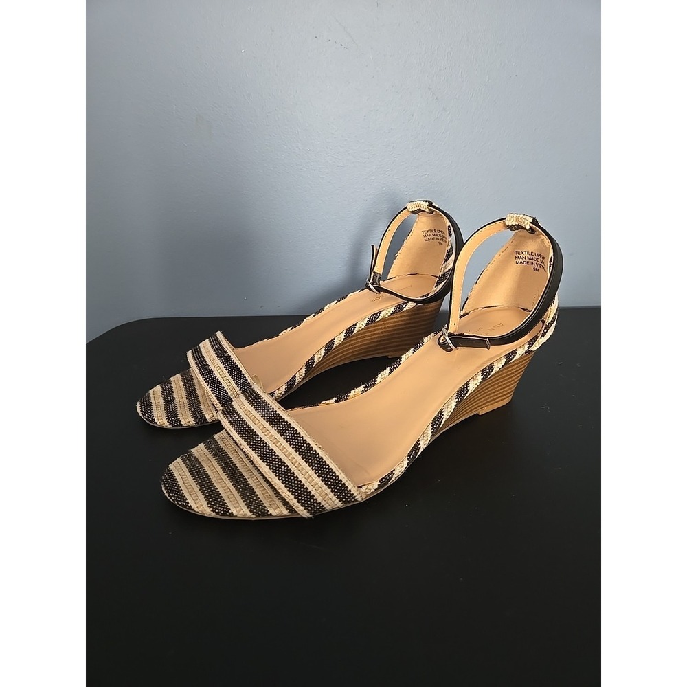 Ann Taylor Factory Wedge Sandals Women 9M Cream Black Striped Ankle Strap Shoes